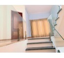 Cần bán nhanh căn nhà cạnh Ngọc Hân Công Chúa, check vườn hoa khu Hud A, tp Bắc Ninh